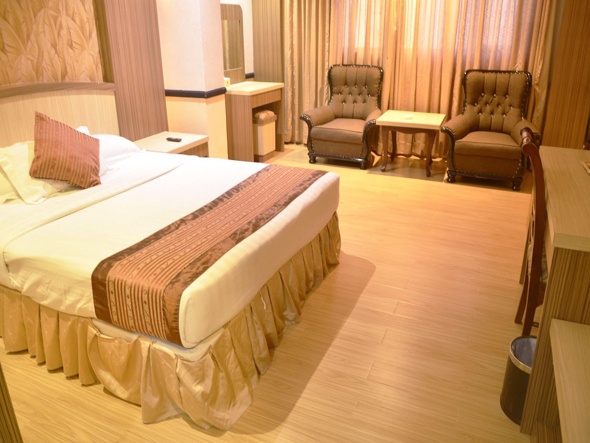 Formosa Hotel Batam Zewnętrze zdjęcie