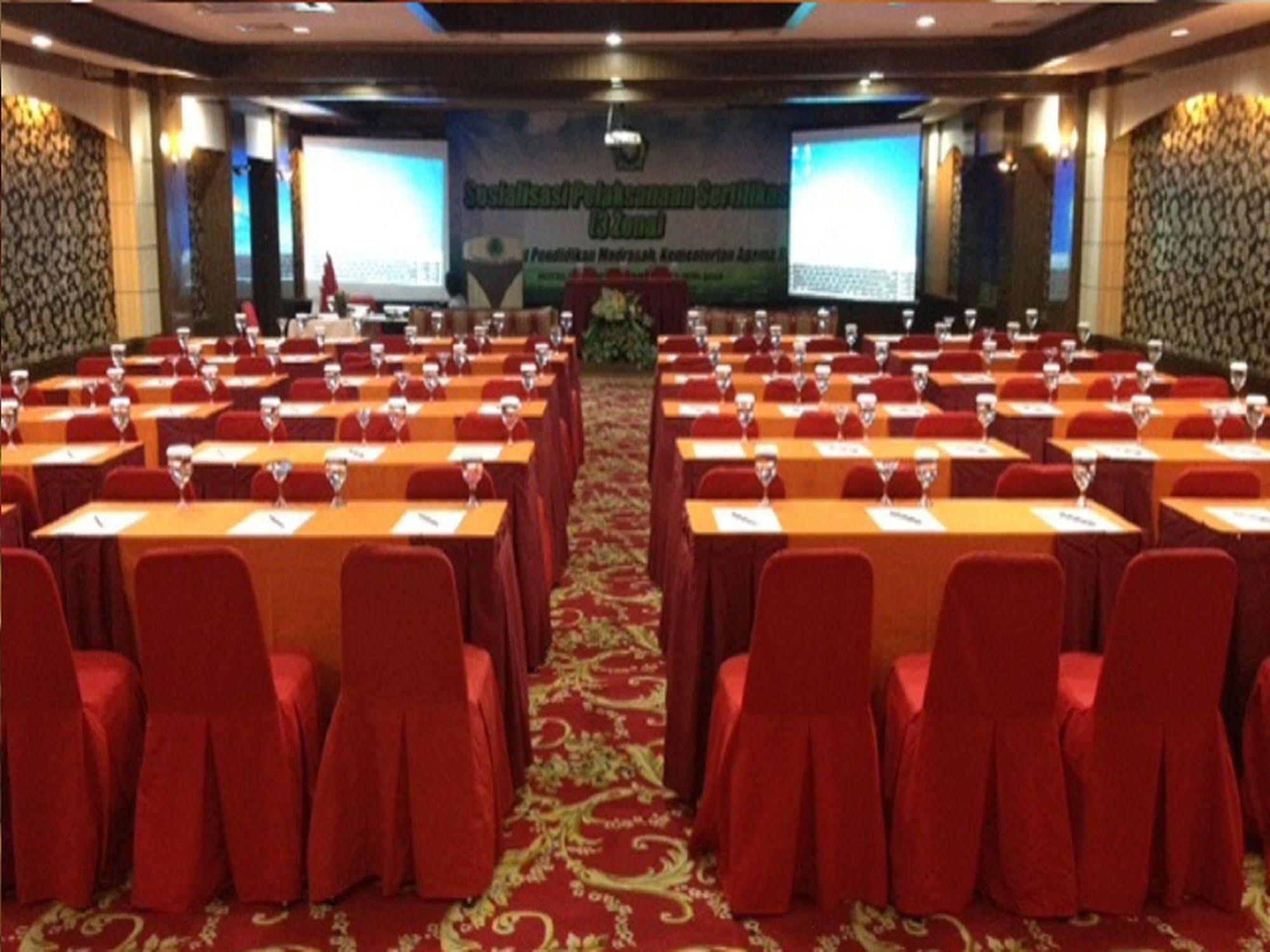 Formosa Hotel Batam Zewnętrze zdjęcie